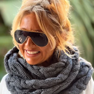 BUFANDA CUELLO DE PUNTO TRENZADO  MULTICOLOR