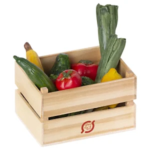 Caja con frutas y verduras