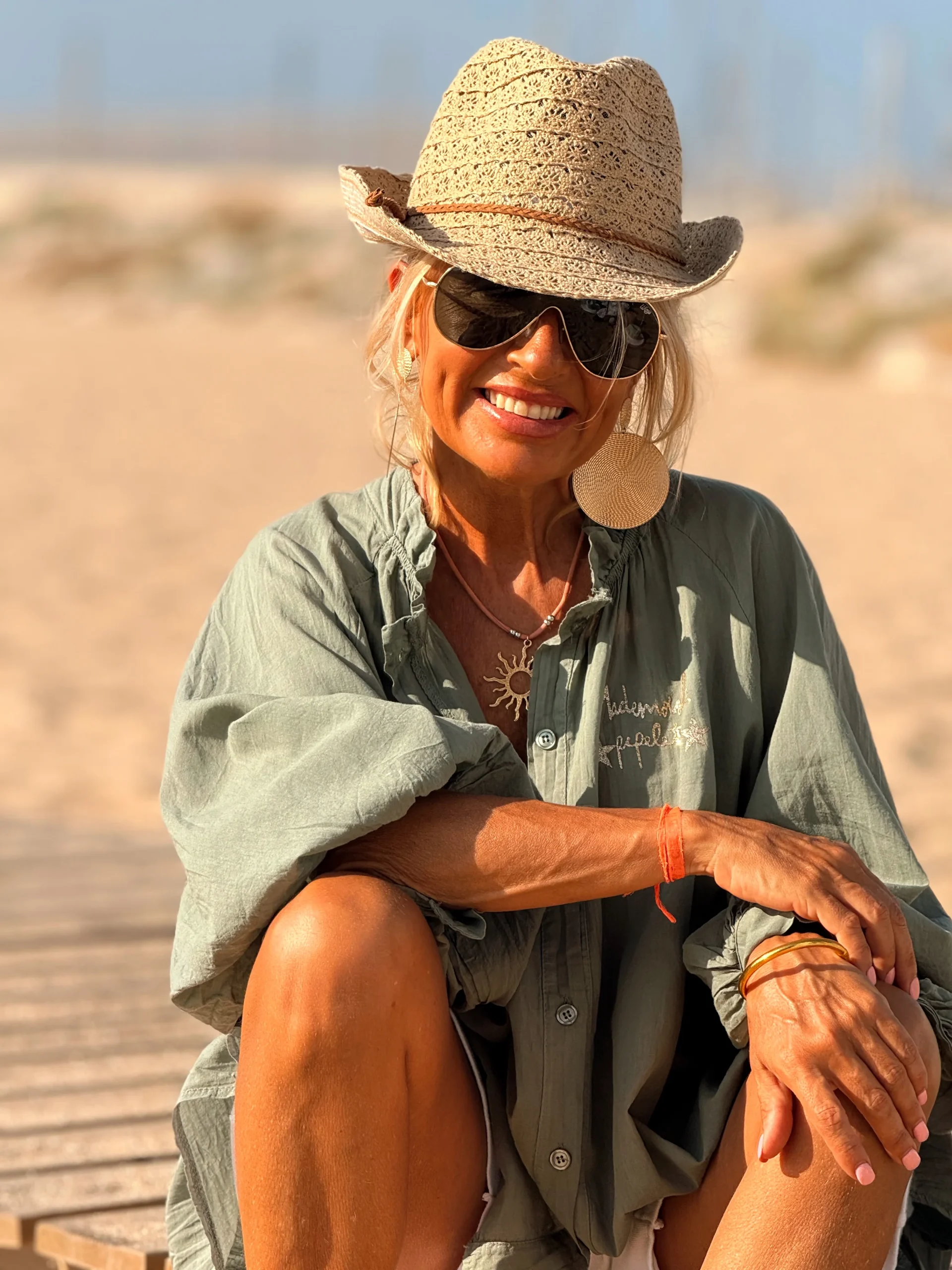 SOMBRERO DE PLAYA MULTICOLOR - Imagen 4