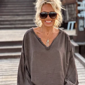 CAMISETA LUPA MARRÓN