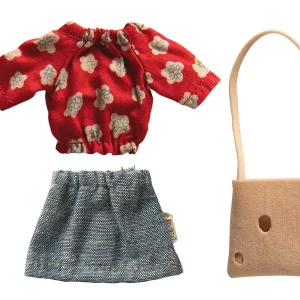 Ropa y bolso para ratoncita mamá