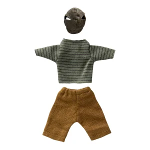 Ropa y gorra para ratoncito papá