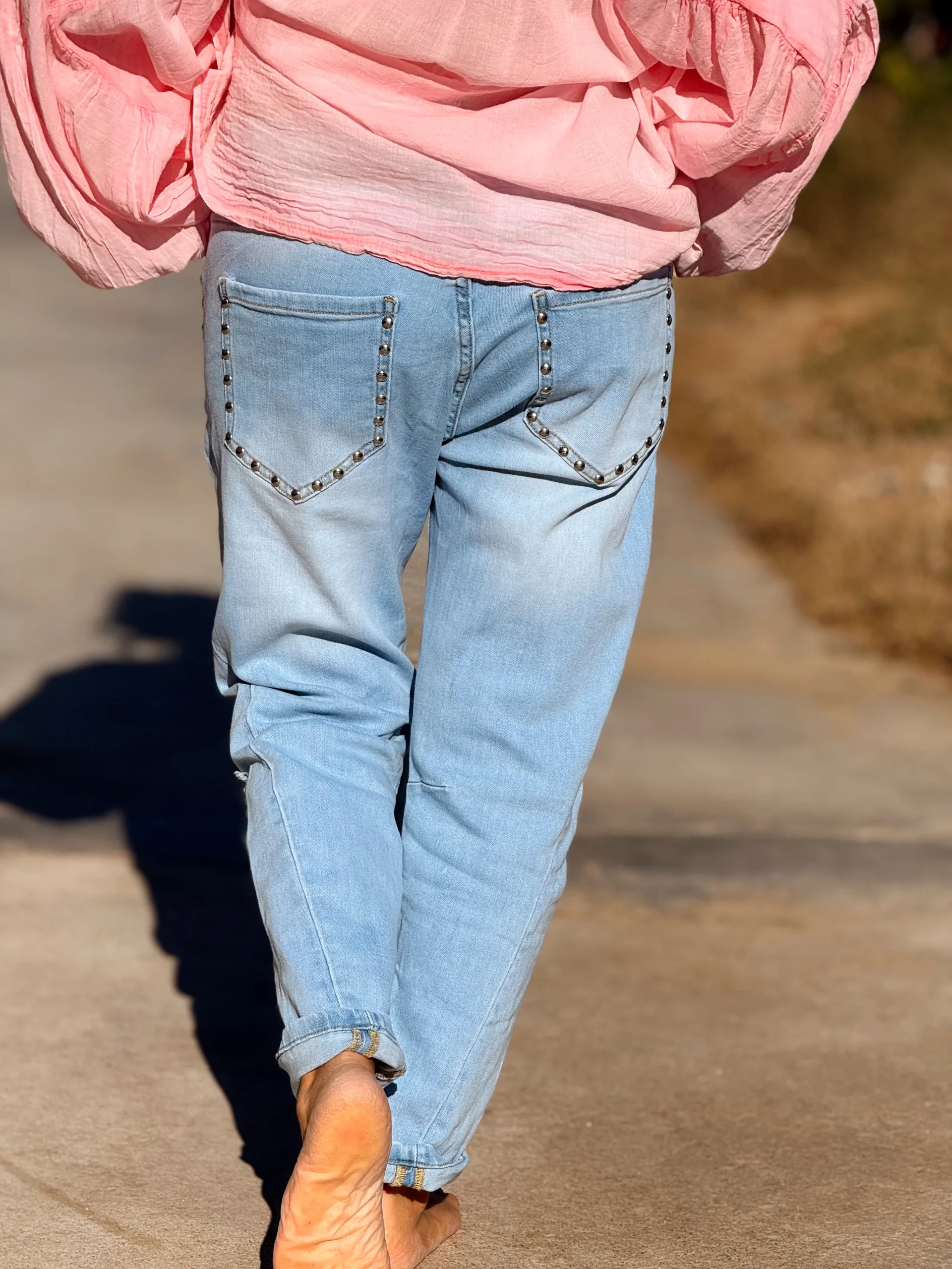 JEANS VAQUEROS CON TACHAS TEJANO - Imagen 9