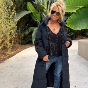 CHAQUETA DOUDOUNE NEGRO