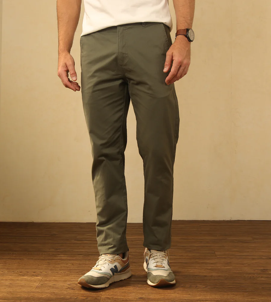 Pantalón Clásico Color Verde Militar Ref. 111020725