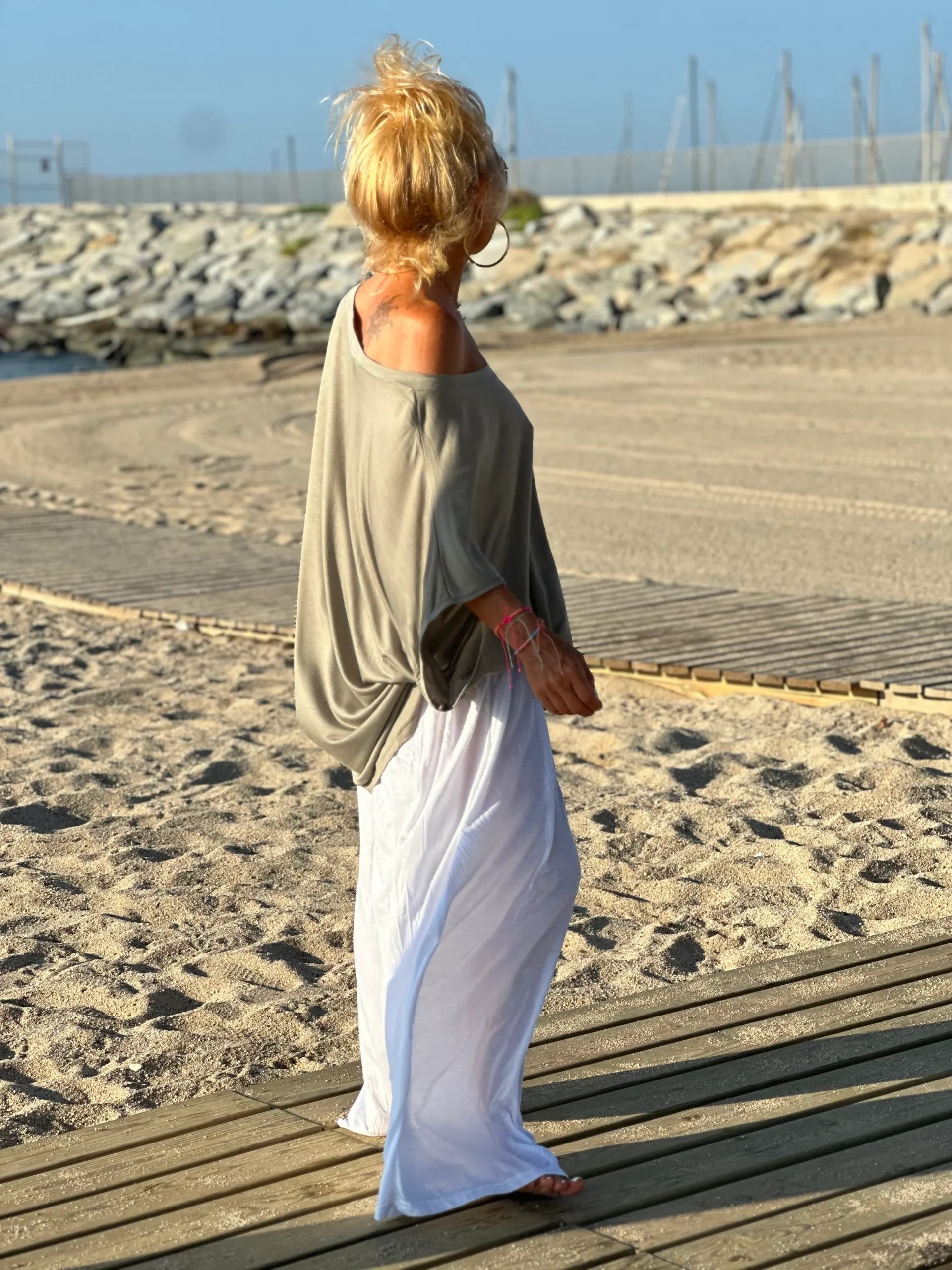 CONJUNTO OVERSIZE TÚNICA-PANTALON AMELIE TOPO-BLANCO - Imagen 7