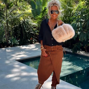 PANTALON DELANTAL CHOCOLATE