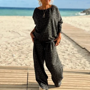 CONJUNTO ANIMAL PRINT GRIS