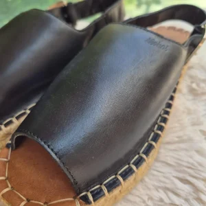 SANDALIA PLATAFORMA FRYDA