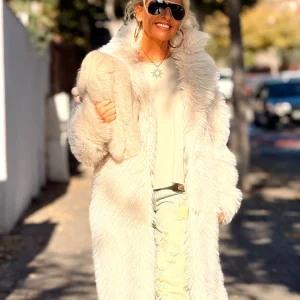 ABRIGO PELO SINTÉTICO OVERSIZE JULIA MULTICOLOR