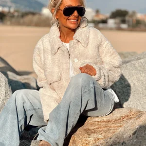 CHAQUETA CORTA DE PUNTO CHARLOTTE CRUDO