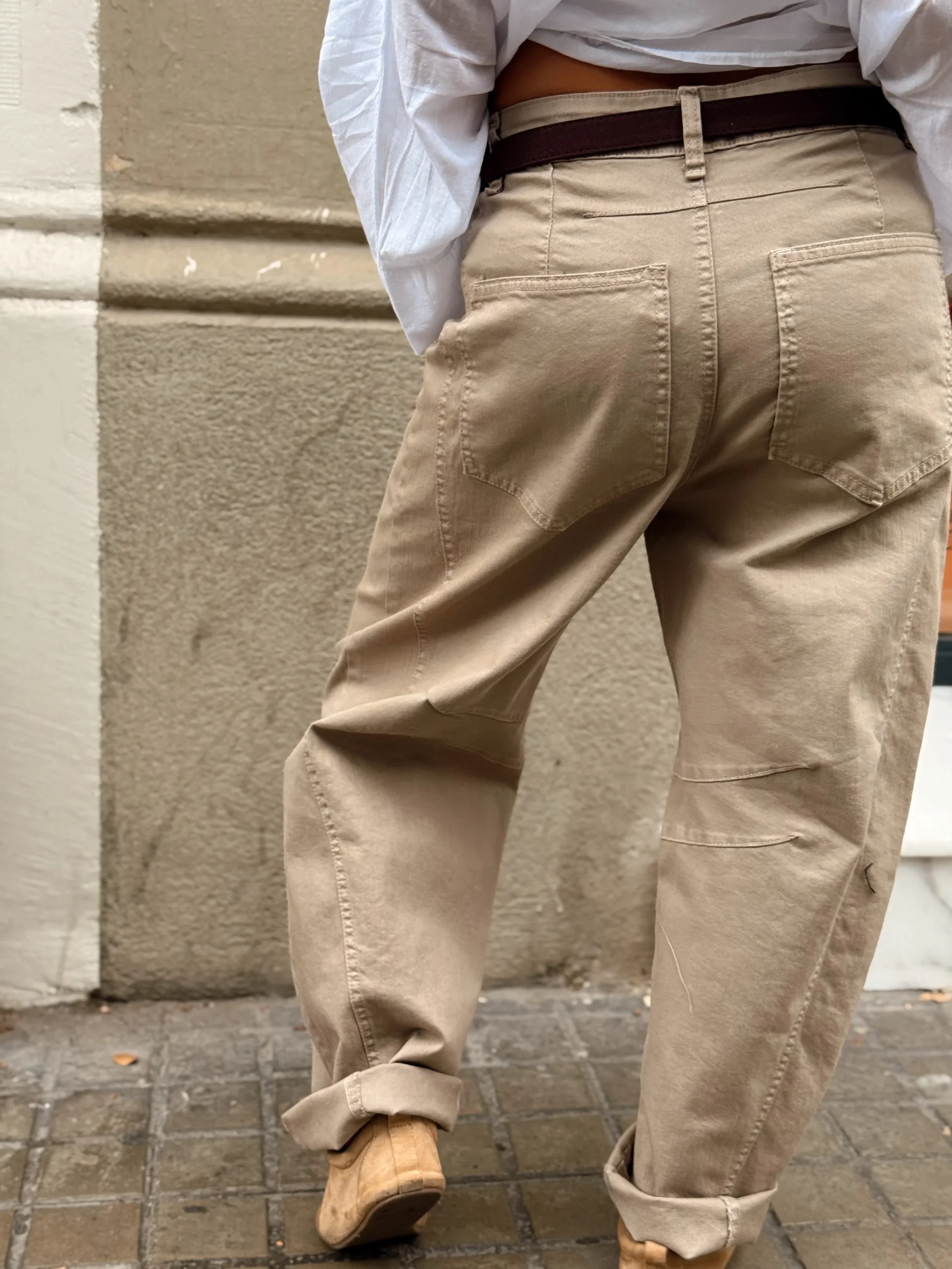 PANTALON CON CINTURÓN CAMILLE MULTICOLOR - Imagen 8