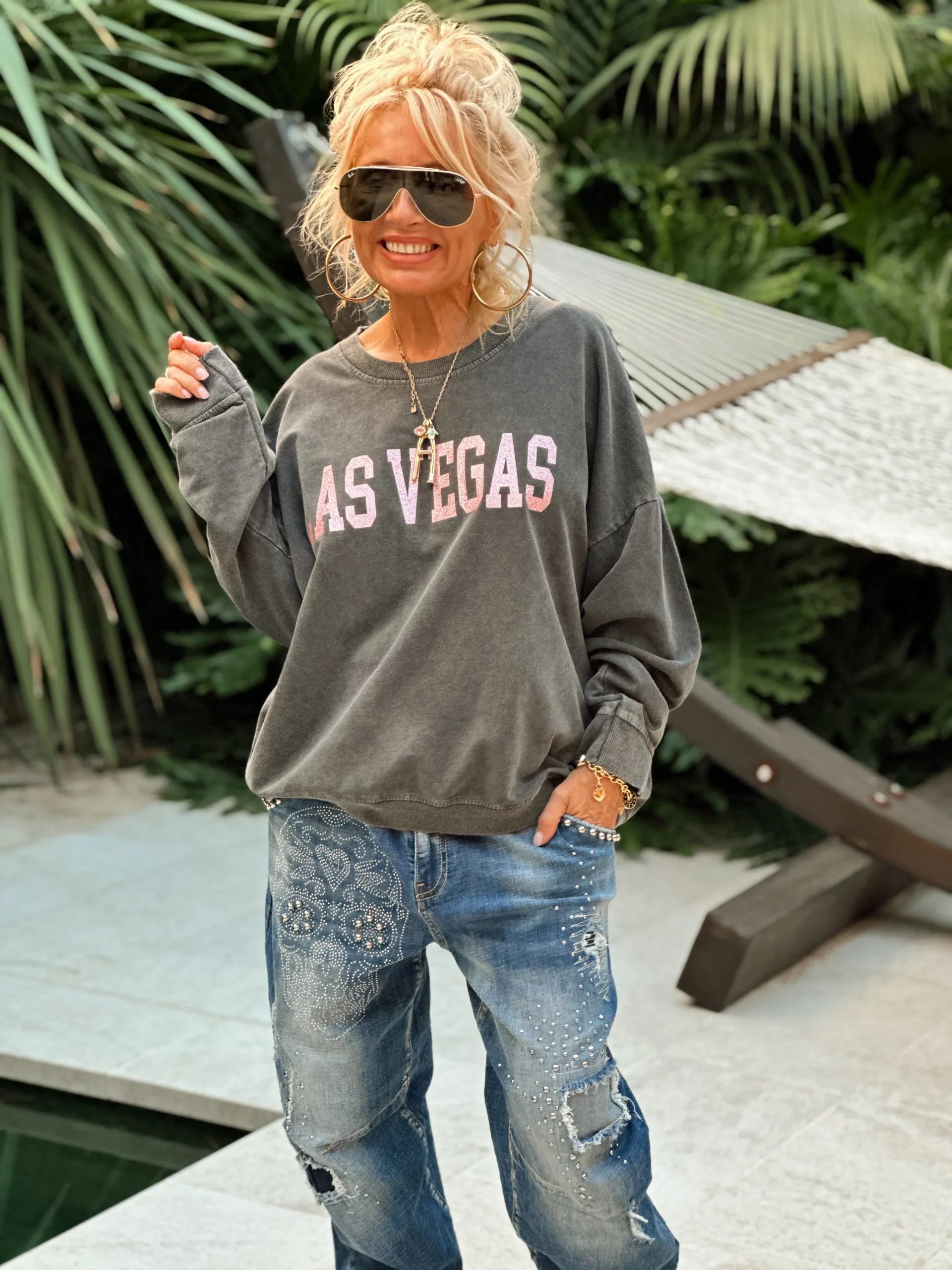 JEANS OVERSIZE CALAVERA CON TACHAS TEJANO - Imagen 4