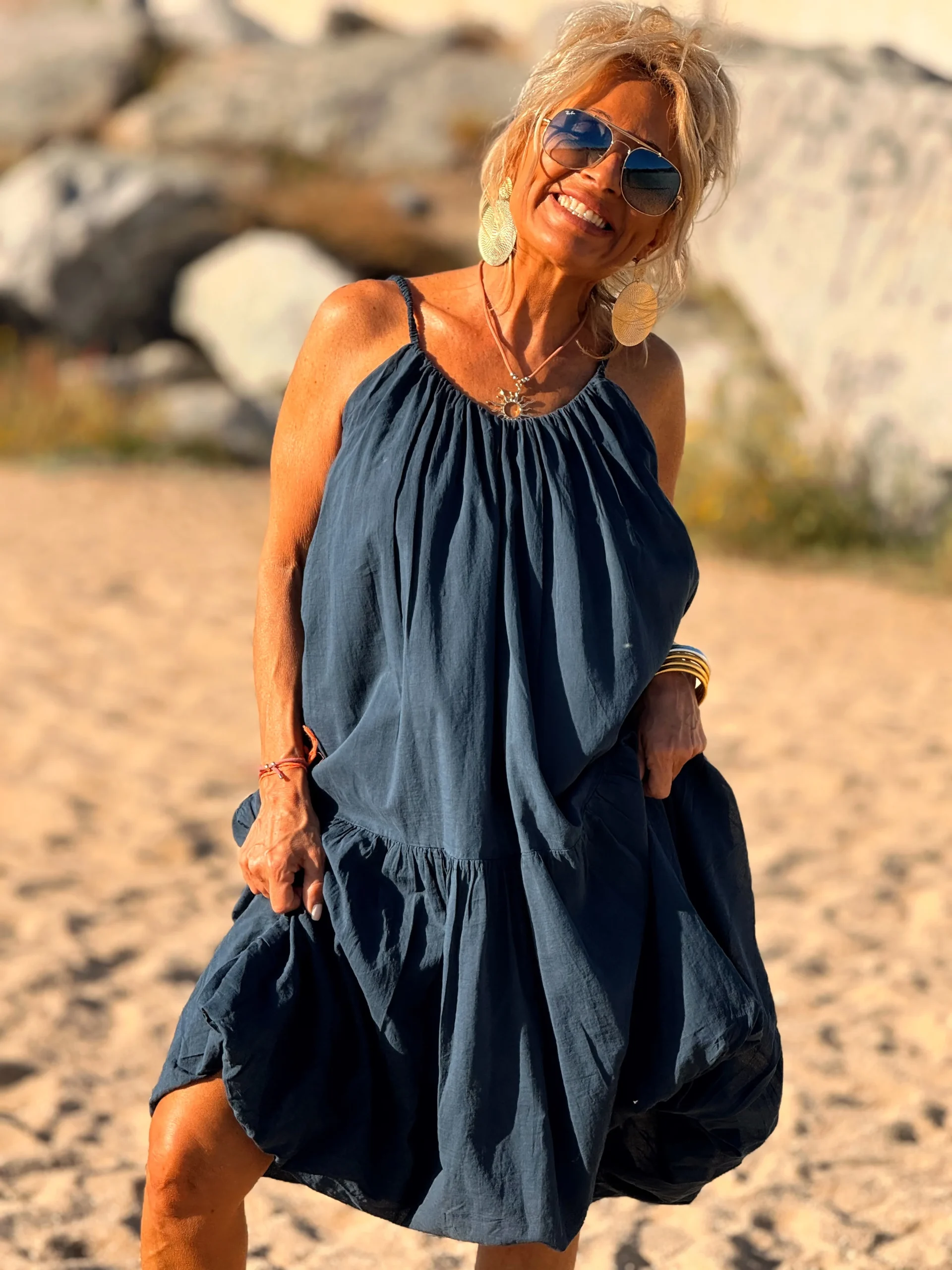 VESTIDO CORTO TULIPÁN AZUL MARINO