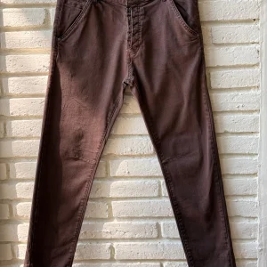 PANTALÓN BENI MARRÓN