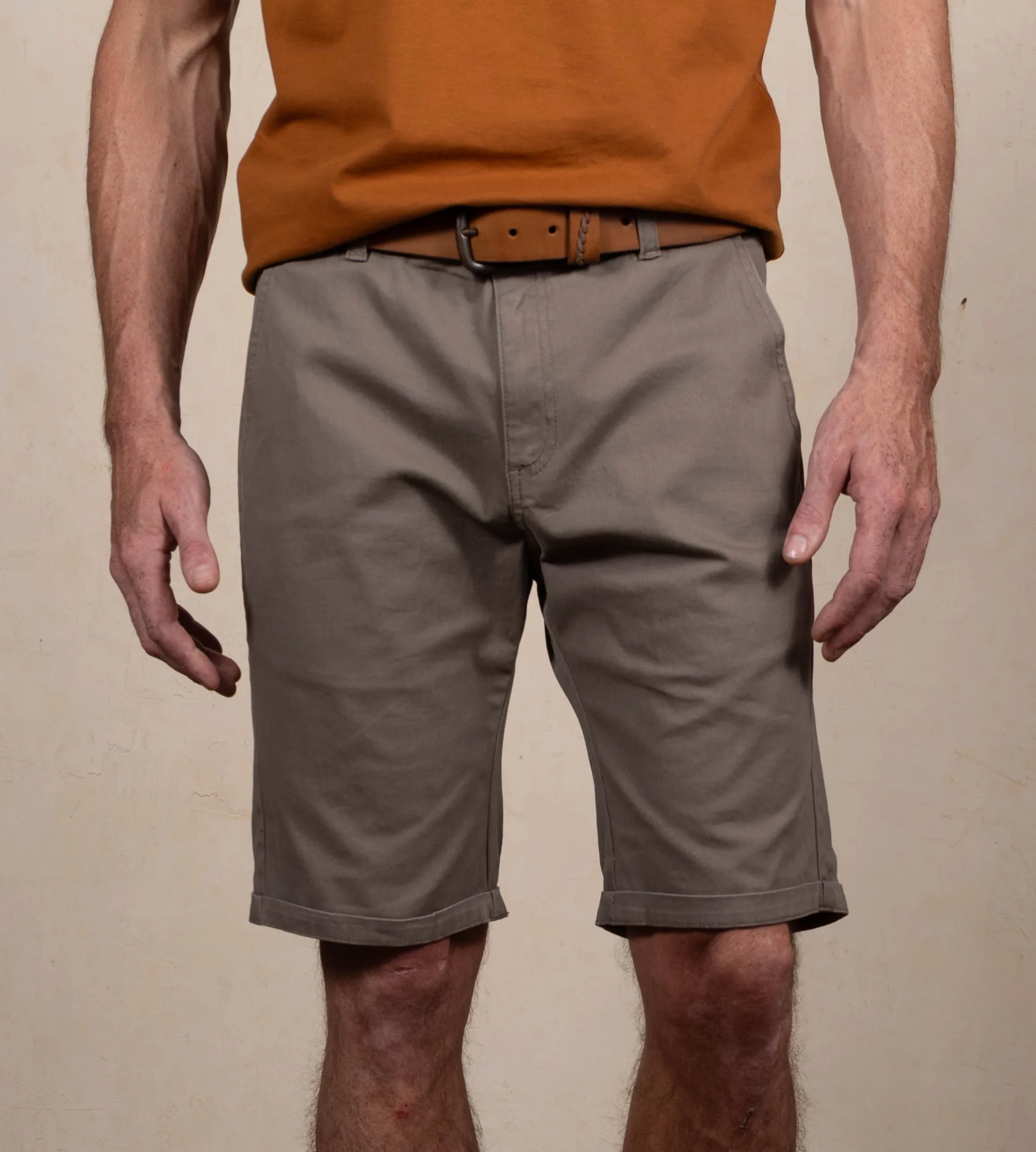 Bermuda Tejido Plano Color Taupe Ref. 117081125