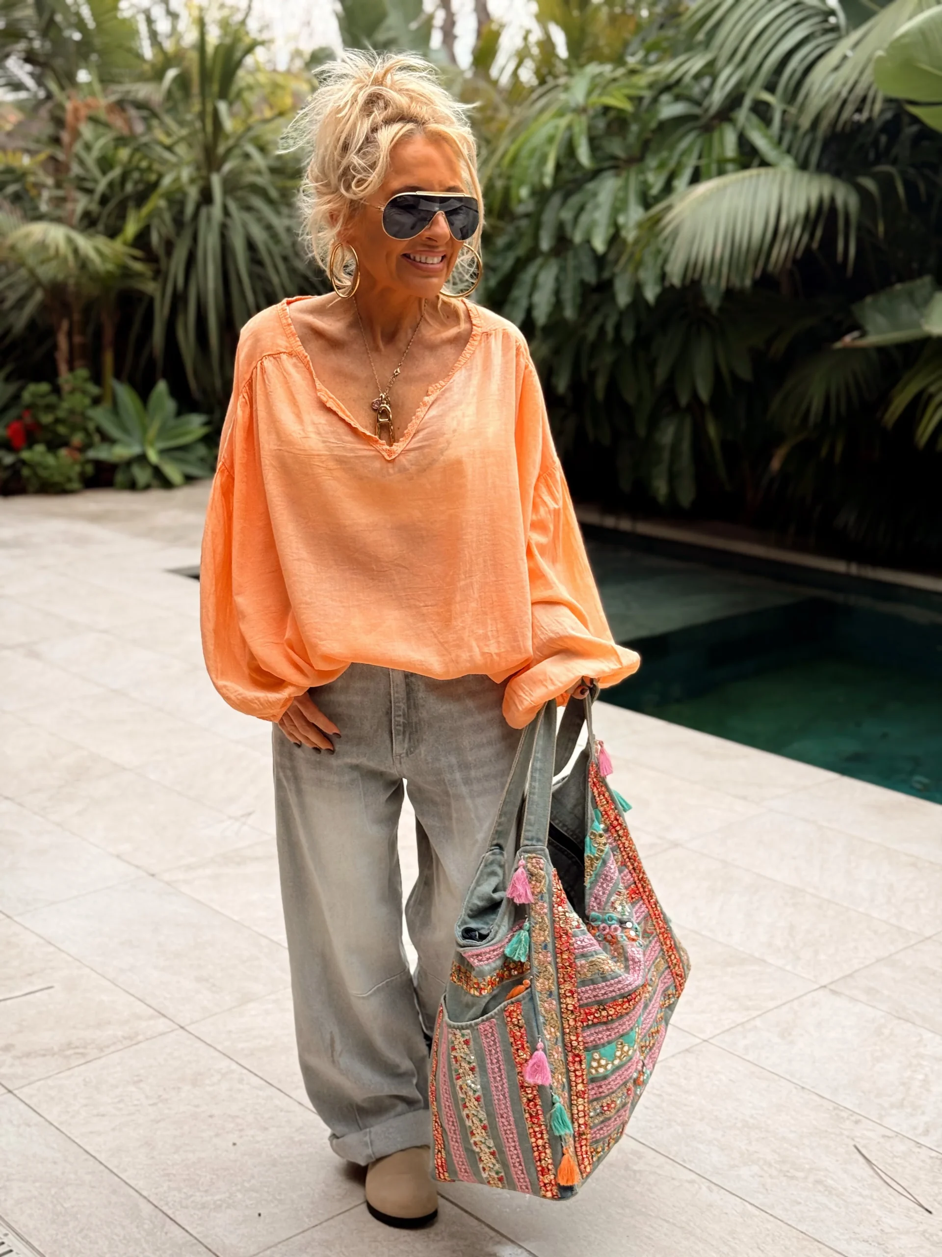 BLUSA SUPER OVERSIZE LUPA MULTICOLOR - Imagen 3