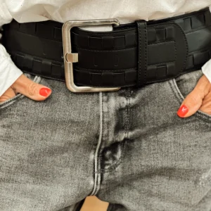 CINTURÓN AURA NEGRO