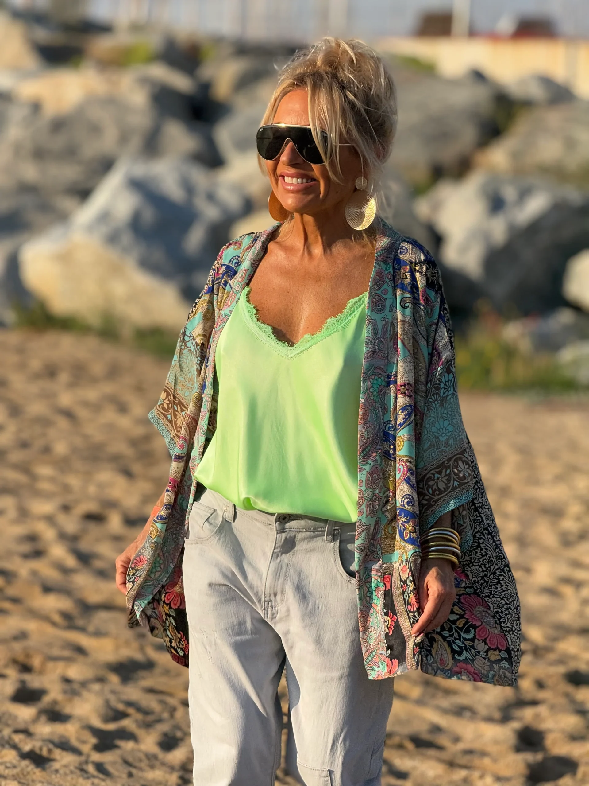 KIMONO CORTO ESTAMPADO MULTICOLOR - Imagen 4