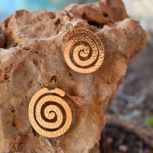 PENDIENTES CARACOL DORADO