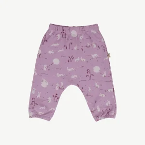 Joggers ‘Moonlit Usagi’ (Conejos) Lupine