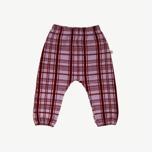 joggers 'winter checks red' lupine
