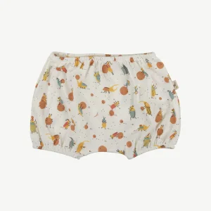 Bloomer 'juggling beetles' whisper white