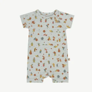 Enterizo 'juggling beetles' sky splash