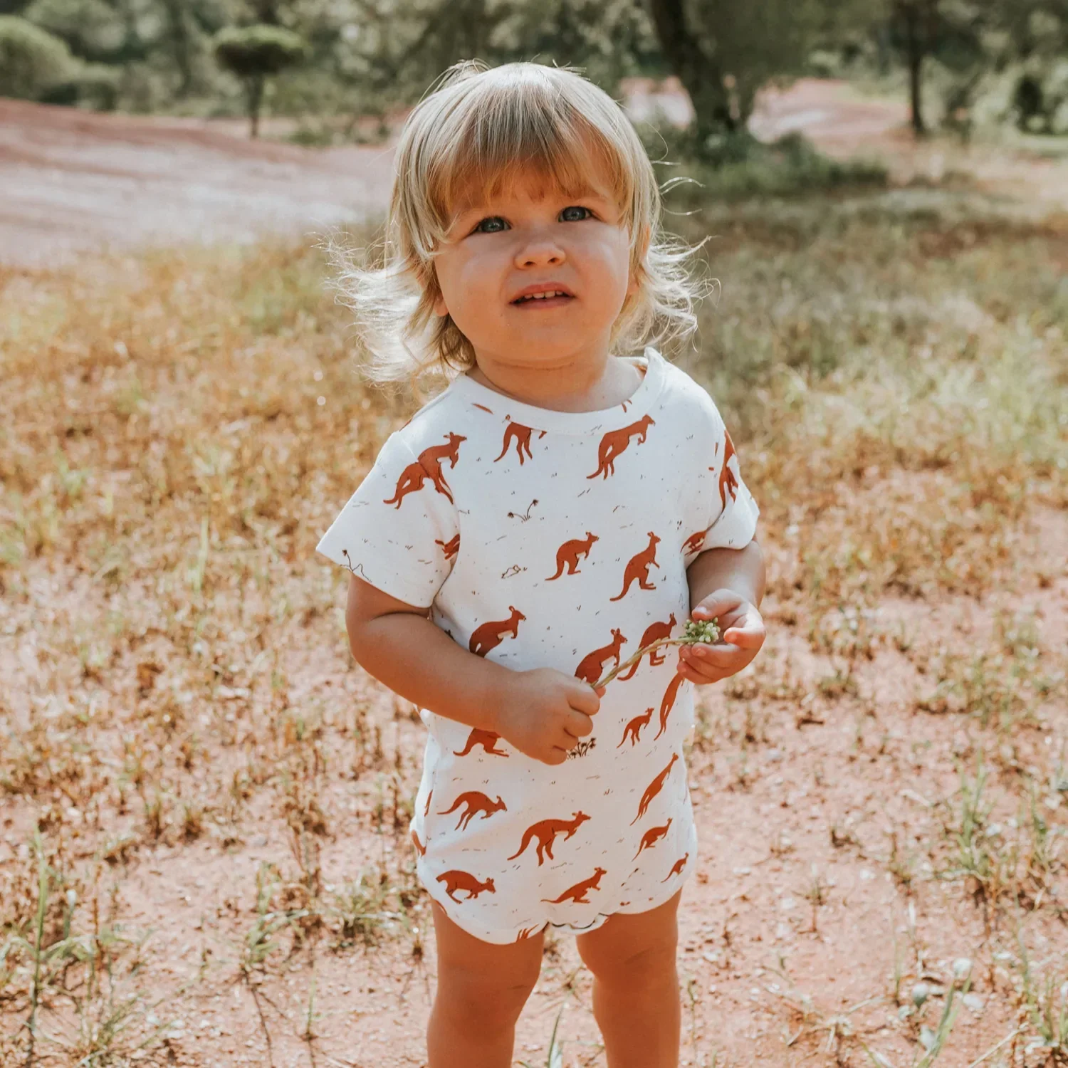Enterizo Manga Corta de Bebé crema - Canguros - Imagen 3
