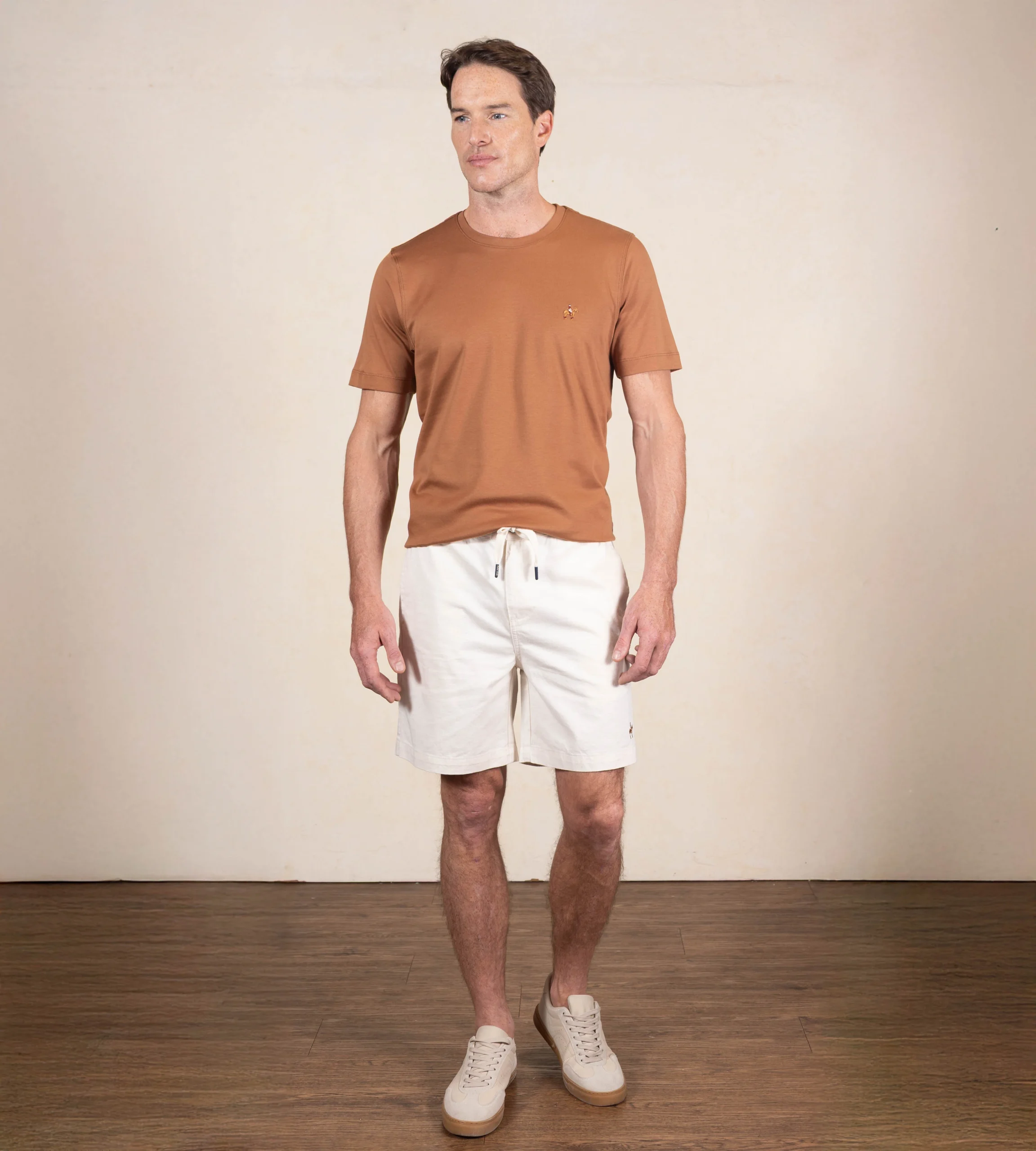 Camiseta Bordada Fondo Entero Color Café Caramelo Ref. 152201225 - Imagen 4