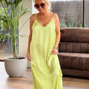 VESTIDO LENCERO ADRIENNA LIMÓN