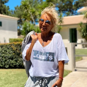 CAMISETA LOVE’S BLANCA