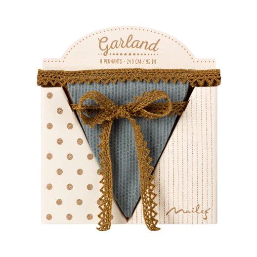 Guirnalda verde - 2,4 mts - 9 banderines