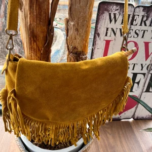 BOLSO FLECOS MOSTAZA