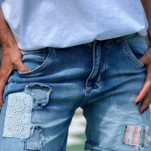 SHORT VAQUEROS CON DETALLES TEJANO