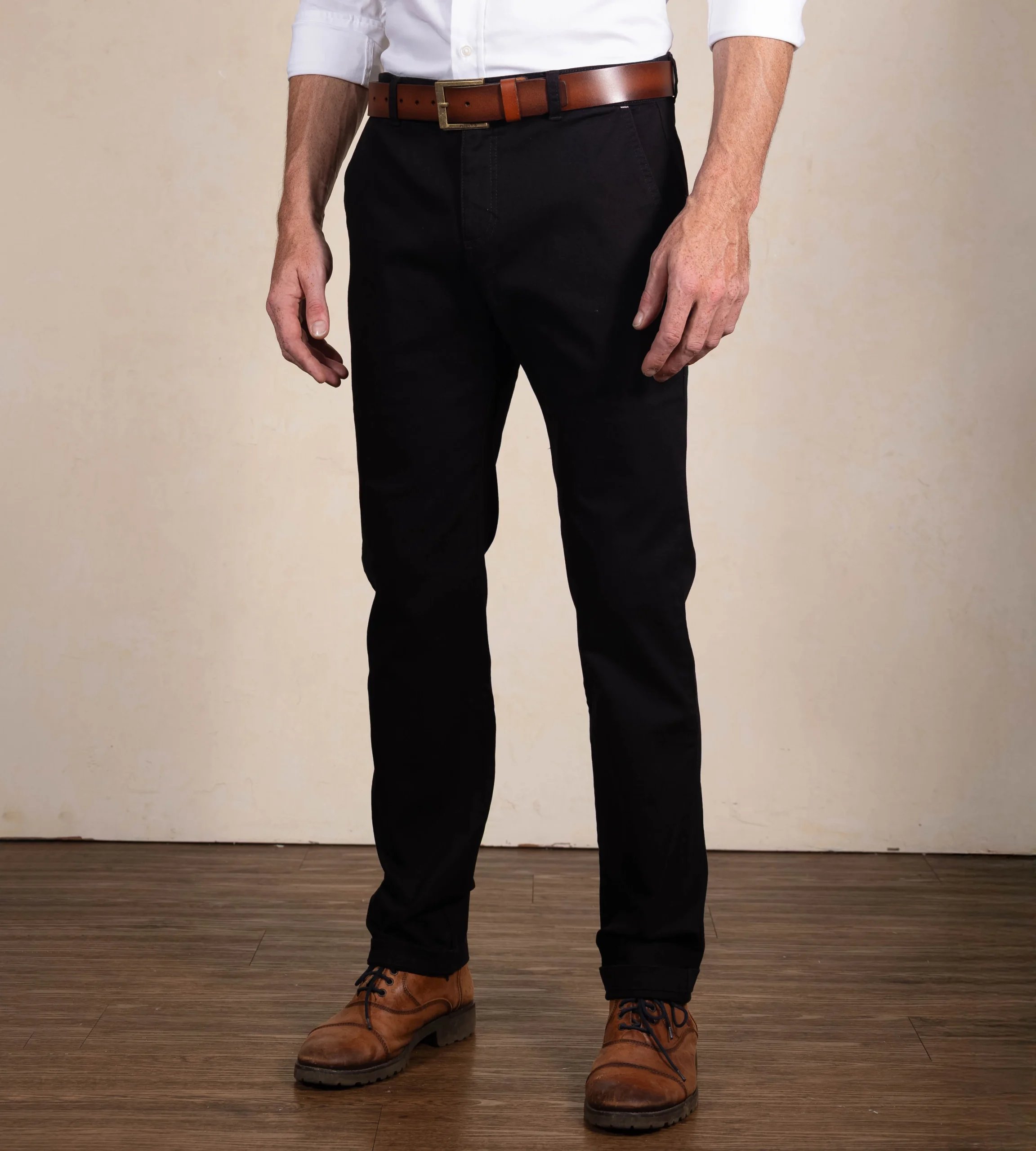 Pantalón Clásico Color Negro Ref. 111021125